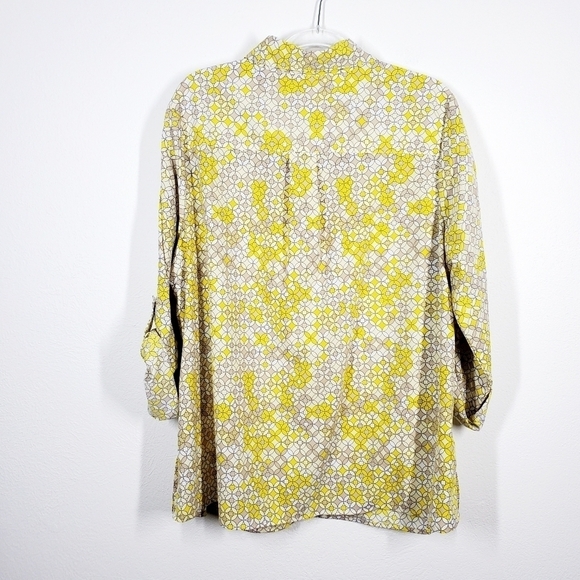 ELEMENTZ GEOMETRIC DESIGN ROLL TAB BLOUSE - Picture 2 of 7